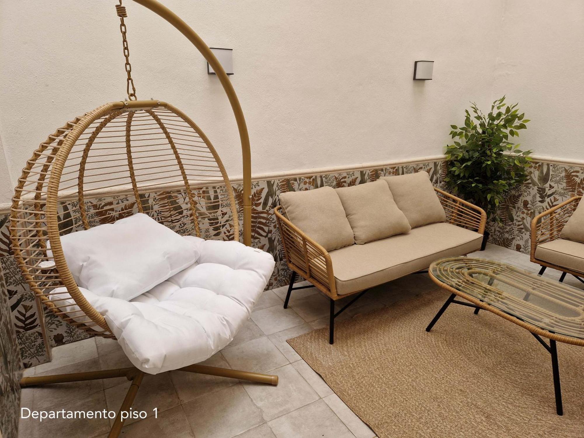 Virgen De Gracia Apartments Málaga Eksteriør bilde